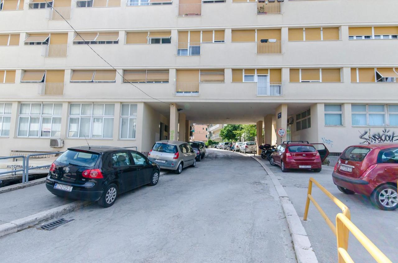 Lanuna Apartment Split Exterior foto